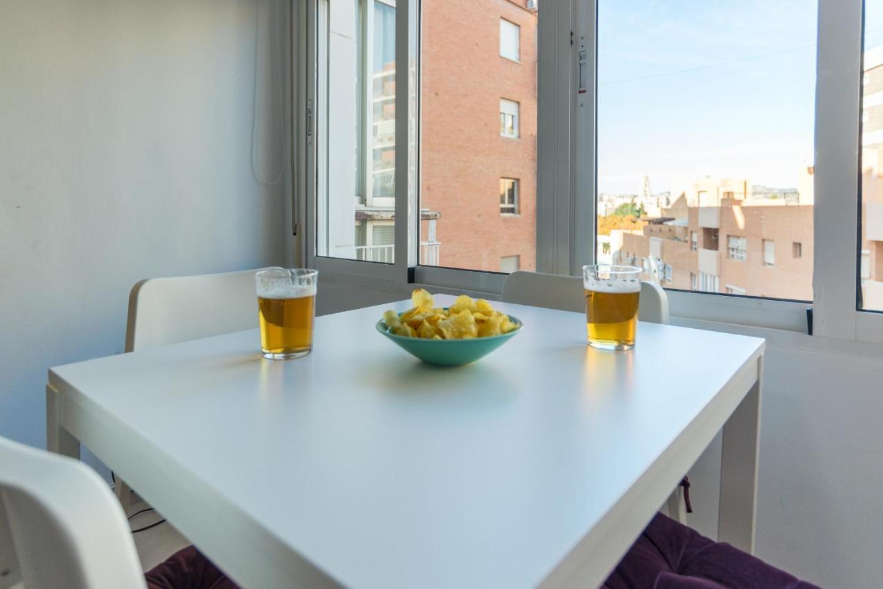 Mp6-Cathedral Views Apt Right On The Beach Apartment Malaga Exterior photo
