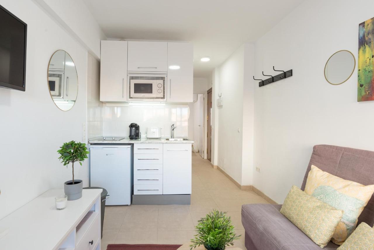 Mp6-Cathedral Views Apt Right On The Beach Apartment Malaga Exterior photo